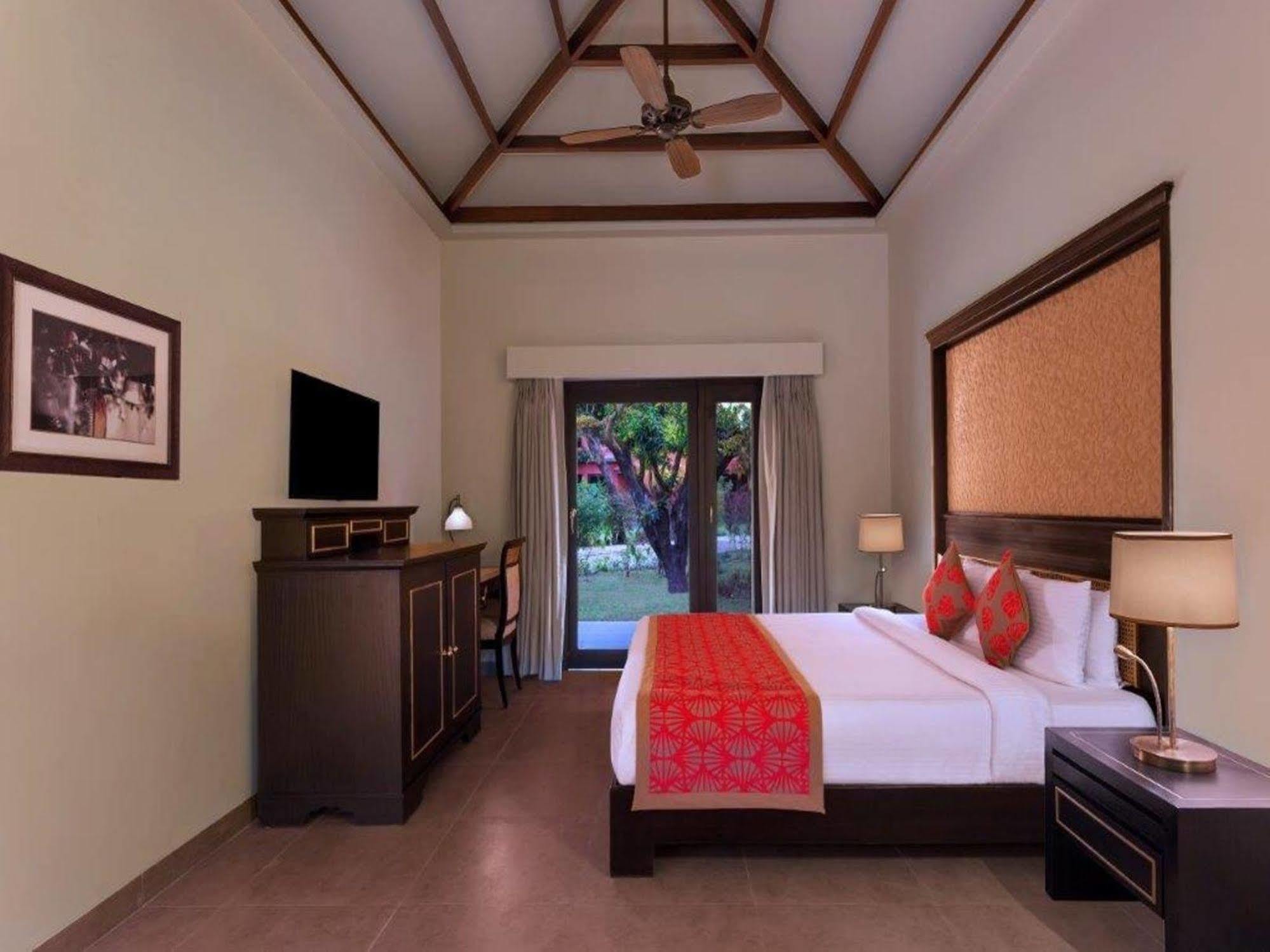 เดอะ เกตเวย์ รีสอร์ต คอร์เบตต์ เนชั่นแนล พาร์ค Hotel รามนาการ์ ภายนอก รูปภาพ